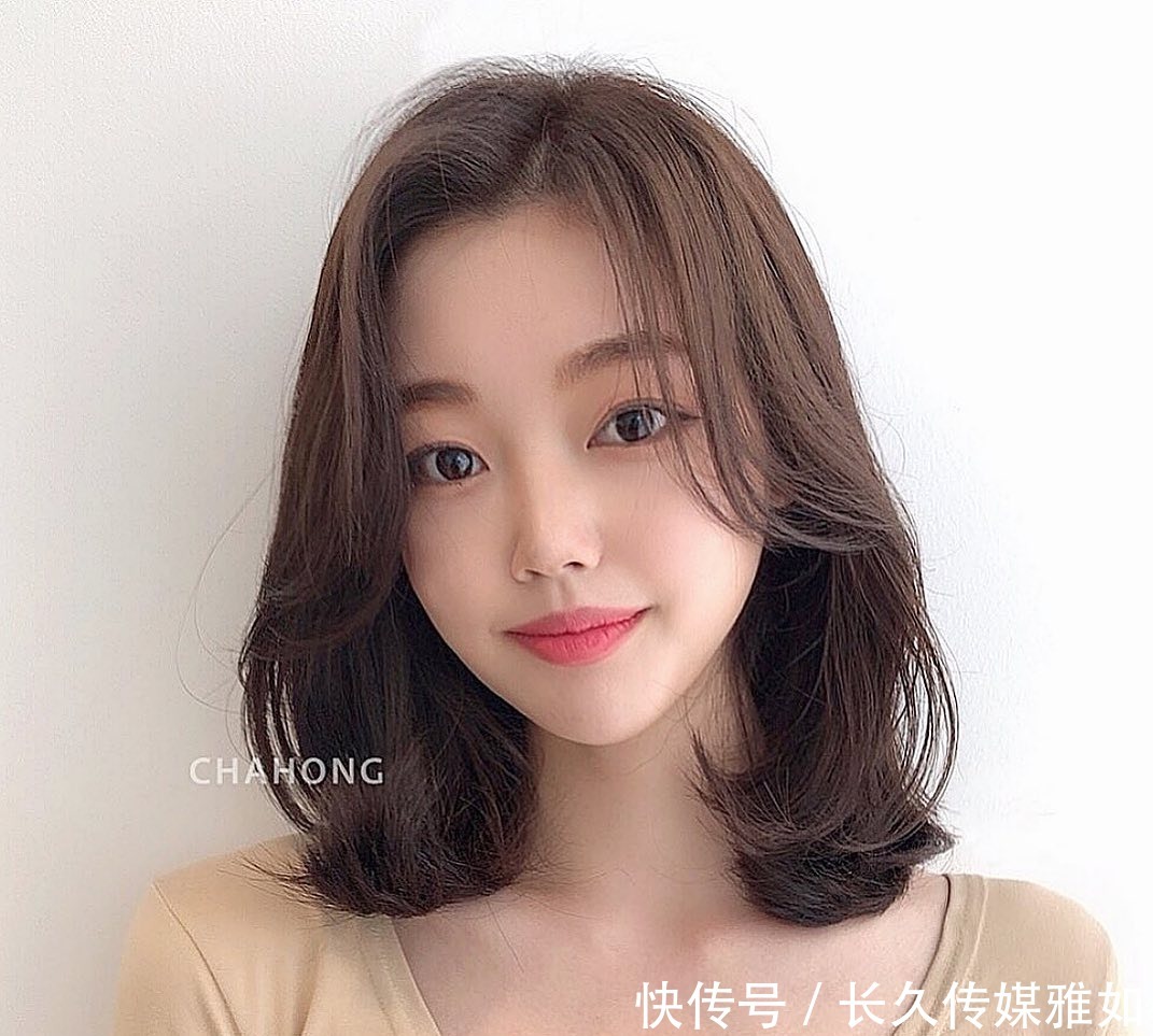 刘海|女发这样剪,无论长短都很时尚,喜欢别错过