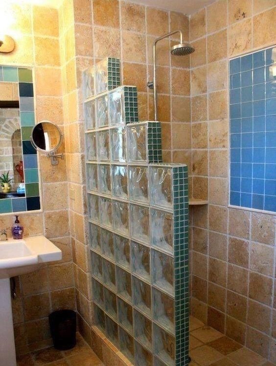 玻璃|卫生间隔断别只知用玻璃,用红砖砌个阶梯式,再掏个壁龛实用十倍
