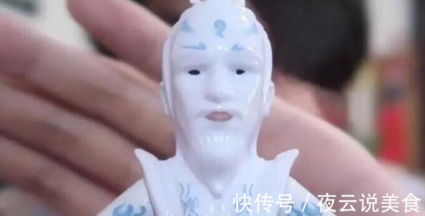 老少皆宜|“毁童年”山寨手办,躲过了葫芦娃和敖丙,却被海绵宝宝所折服!