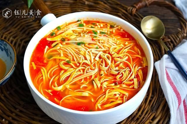 排骨|深秋天气干燥，多给家人喝5道汤水，做法简单又营养，平安入冬