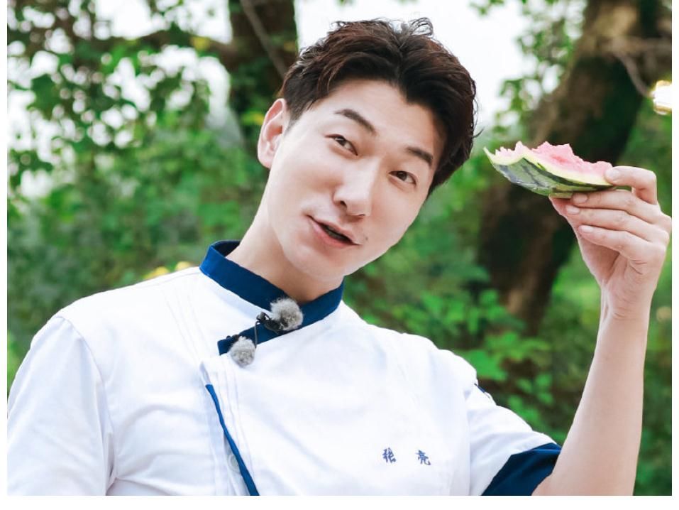 檀健次|继赵丽颖后,《中餐厅5》又有一位元老嘉宾回归,综艺粉要激动了