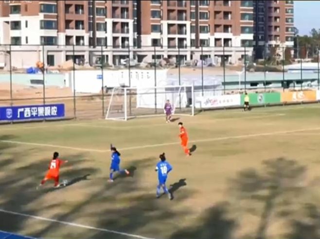 武漢體院|點(diǎn)球大戰(zhàn)瓊中女足4:3戰(zhàn)勝武漢體院女足，成功闖進(jìn)中乙聯(lián)賽決賽