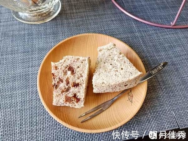 蛋糕粉|太香了！自从学会做枣糕，天天吃不厌，10斤红枣几天就见底