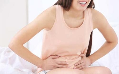 女性|宫颈癌多半是“拖”出来的,女性40岁前有“4症状”,千万别忽视