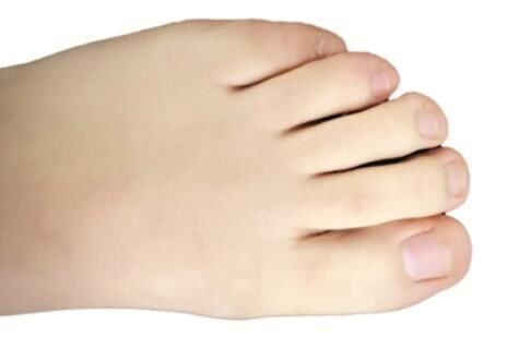 双脚|人未老脚先衰,长寿的人脚上都有这3个特征,有一个也值得高兴!