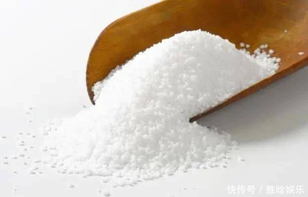 糖尿病者，身体出现4种表现，或是尿毒症“找上门”，莫忽视