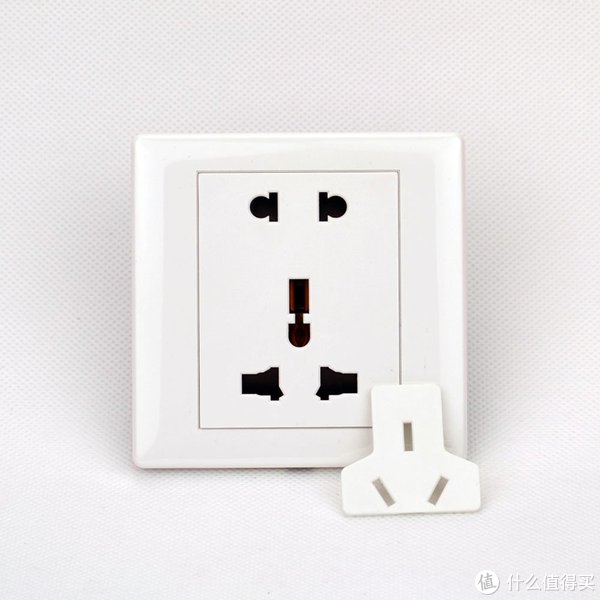 插座|瓷砖已铺贴完,发现插座预留不够,应如何进行补救?