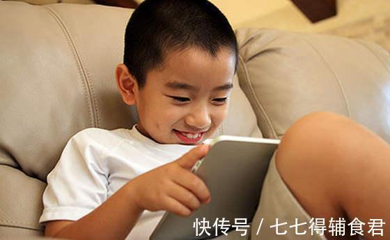 手机|家长没收孩子手机,女娃发飙手指父亲“不放开我就打你”,挺寒心