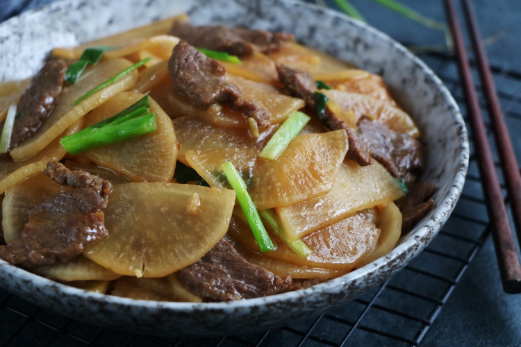 冬天,宁可不吃肉也要吃这素菜,便宜营养,才8毛钱一斤,要多吃