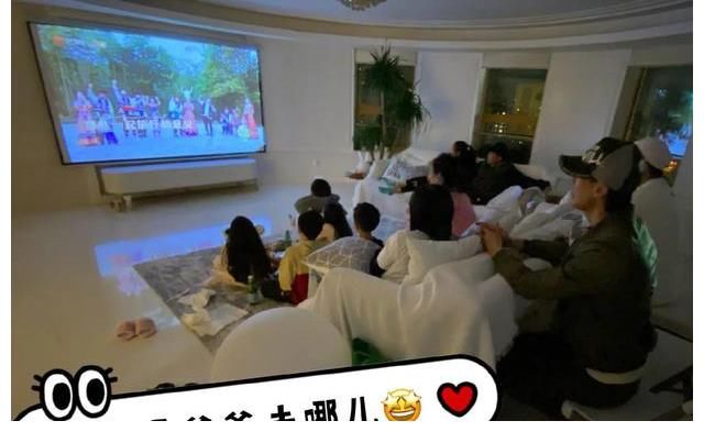 吳尊發(fā)博懷念感嘆爸爸去哪兒那時(shí)時(shí)光，網(wǎng)友：是爸爸去哪兒了？