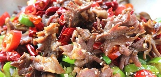 二荆条辣椒5种最好吃的做法,简单美味又过瘾,看看你喜欢吃不?