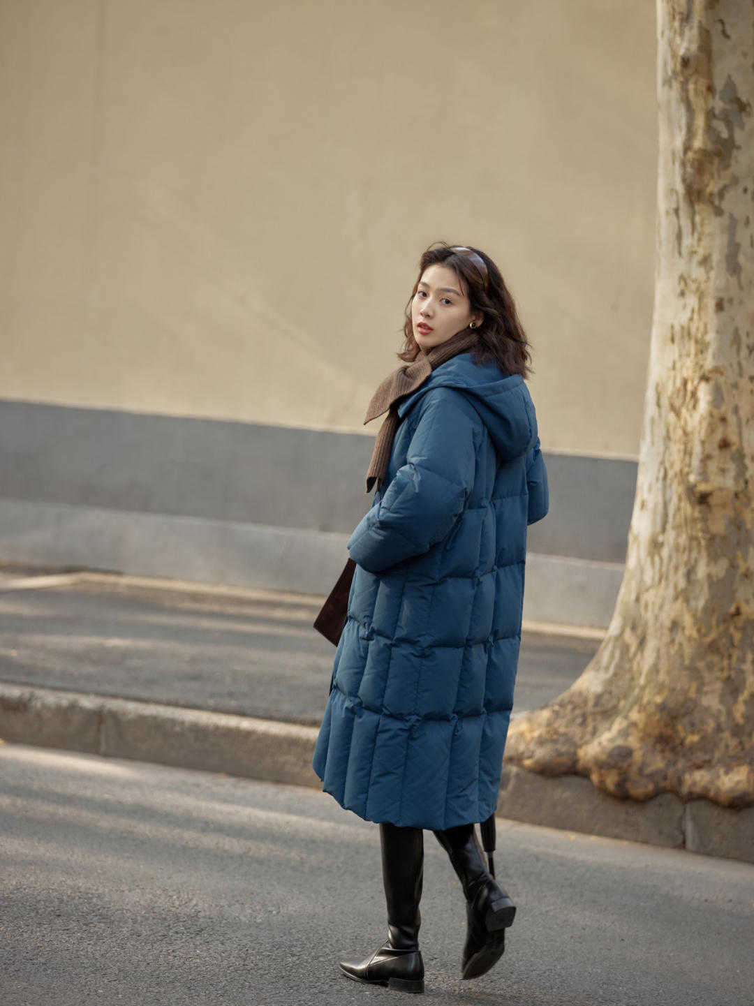 博主 长筒靴怎么穿?建议你试试“塞裤脚”,显高显瘦还超级有范儿