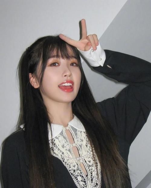 眼睛上有星星？Bling Bling的珠光眼影超级仙气！