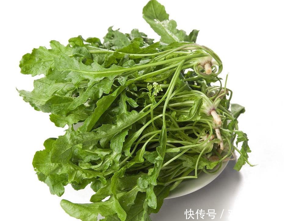 荠菜|农村常见的一种野菜,营养价值极高,和鸡蛋是绝配!