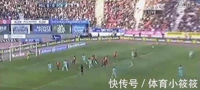 莱奥|与老友重逢相拥!梅西传球变进球:里程碑该谢队友,复制9年前一幕