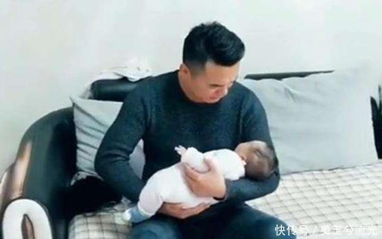 拳头|6个月婴儿一直紧握拳头，奶奶发现不对劲送去医院，医生晚了