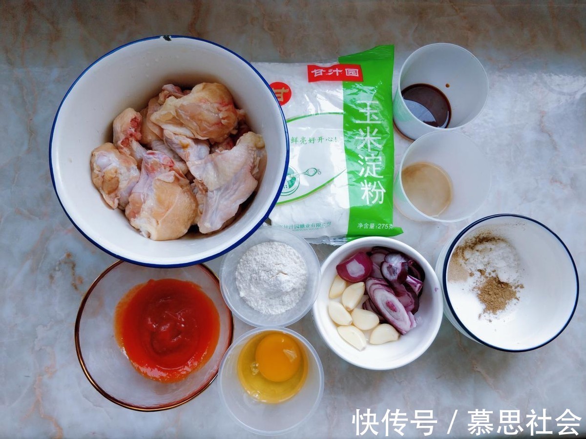 韩式|告别外卖炸鸡,想吃韩式炸鸡在家就能做,酸辣可口,吃了还想吃