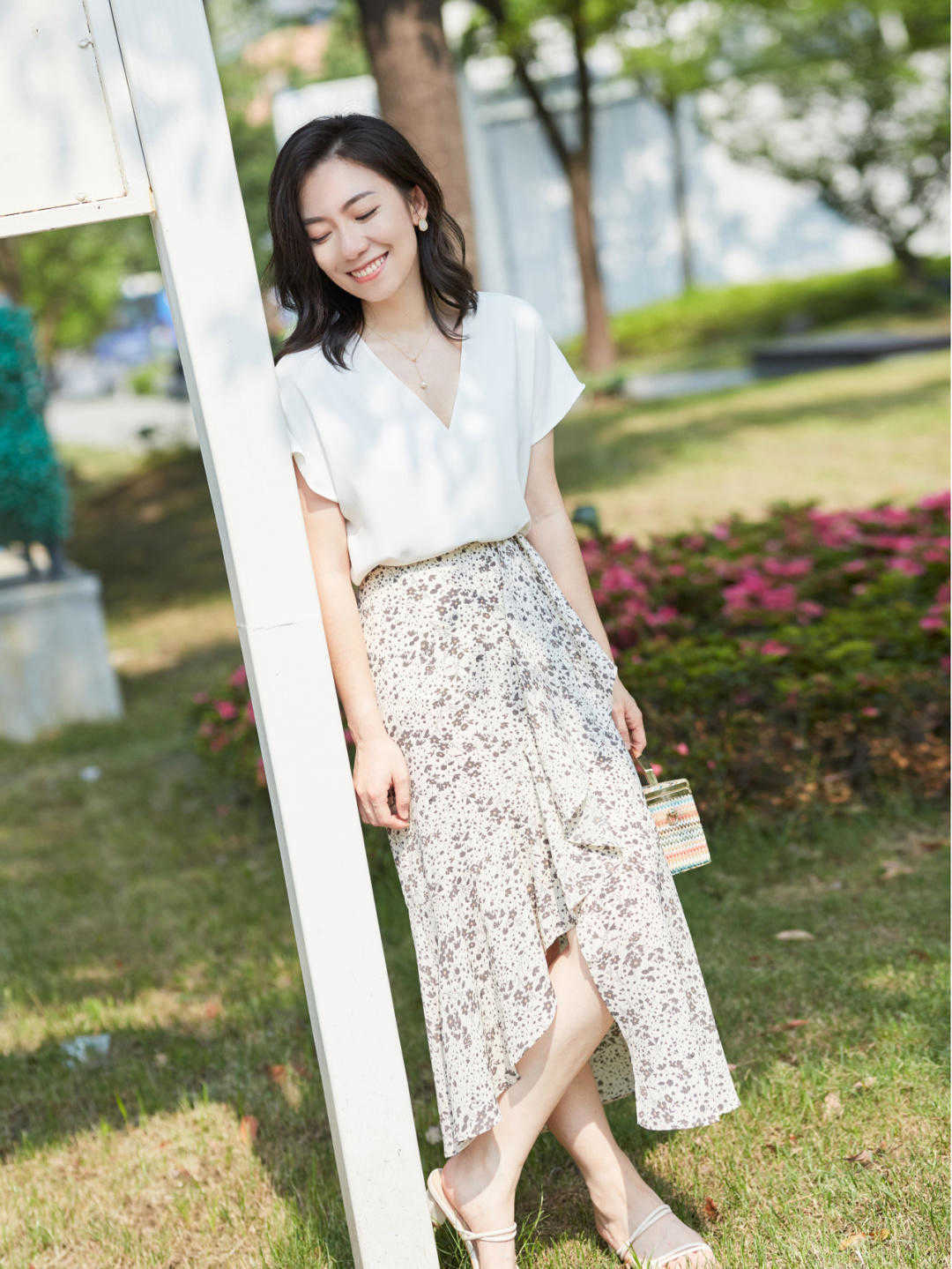 上衣|秋天牛仔裤怎样搭配？这几款上衣更时髦，又耐看