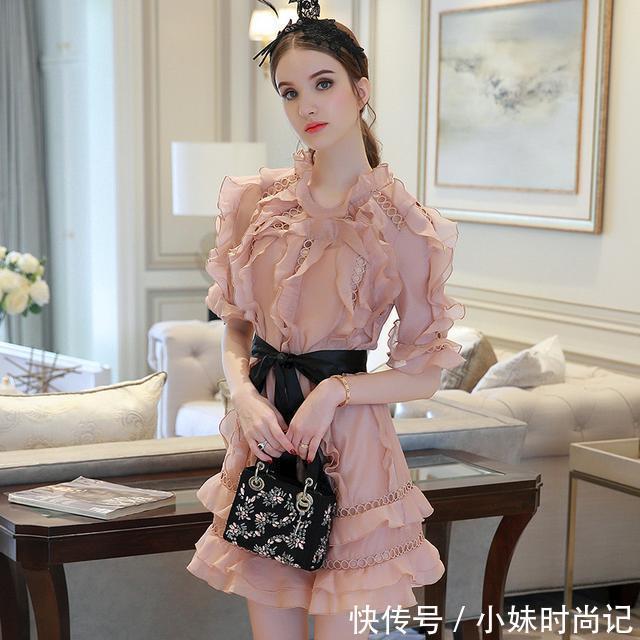 网纱 唯美迷人的连衣裙,让你不负花样年华