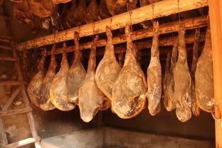  云南有哪些美食？