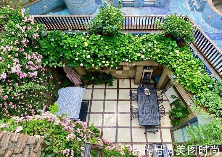 庭院改造:50㎡的下沉式庭院造花园,有地我也建一个,太好看了!