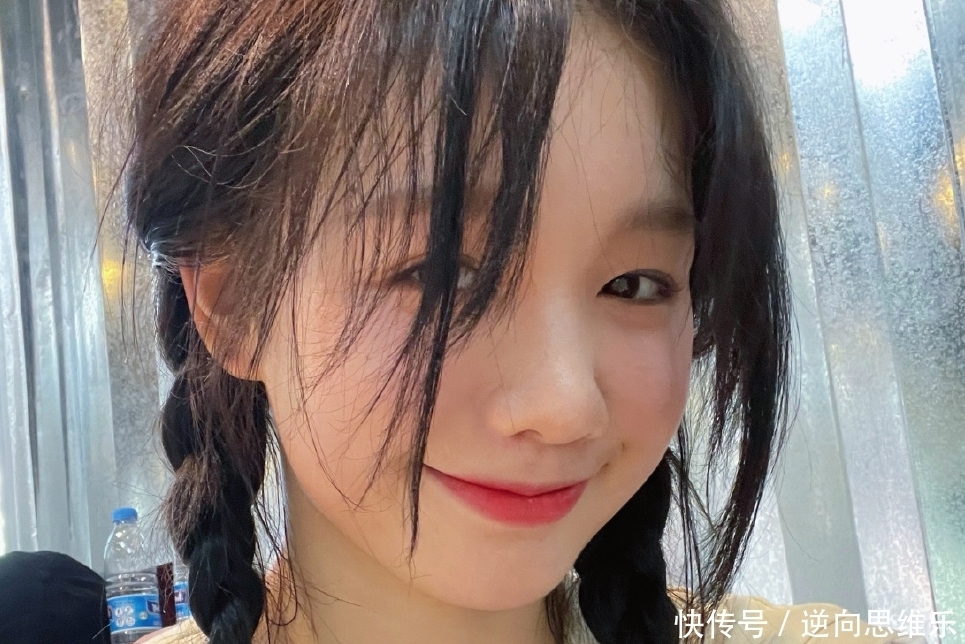 成员|曾是火箭少女成员,她因热度不高被公司放弃,如今拒绝营业遭吐槽