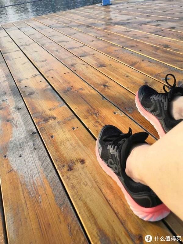 跑步|告别宅家玩手机，咕咚10K悦弹跑鞋陪你来一场大汗淋漓的跑步之旅