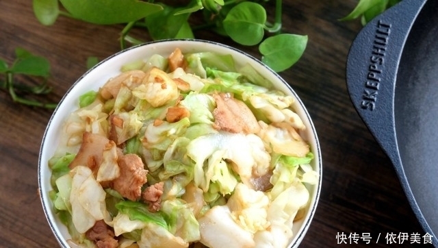 叶子|这菜我家隔两天就要炒一次,1颗菜炒2盘,叶子用手撕,加肉更香