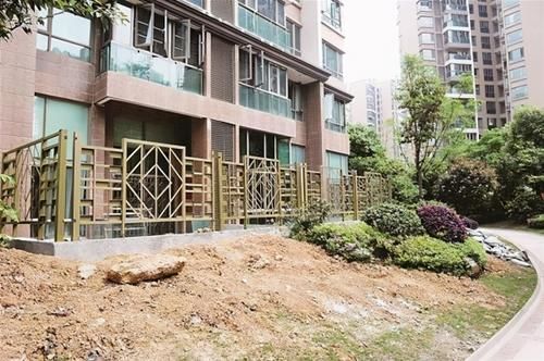 经理|为什么越来越多人买房挑一楼？听售楼经理的话，才知我家选错了