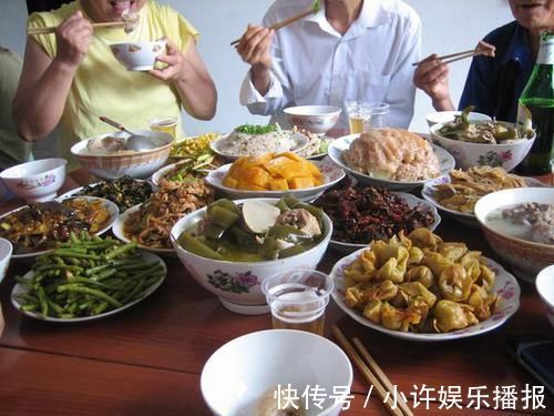 荞麦|糖尿病人2种天然胰岛素食物,蒸米饭加一点,血糖会降下来