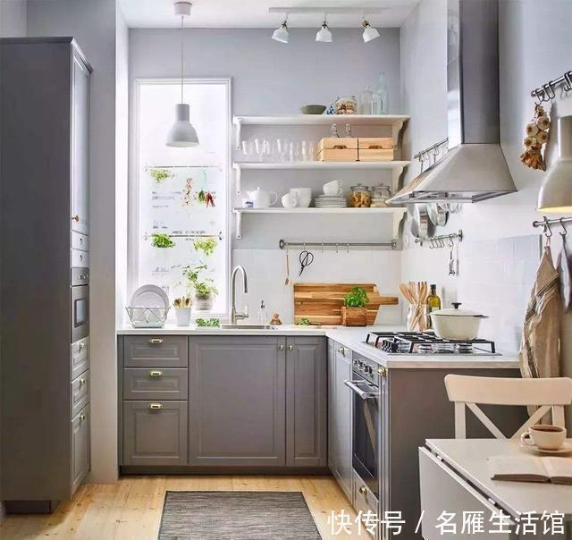 吊柜|越来越多人厨房不装吊柜了,聪明人喜欢这样设计,好看又实用