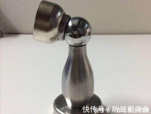 磁铁|装修万万别把门吸装这个位置,我家不懂,入住后才知那么坑!