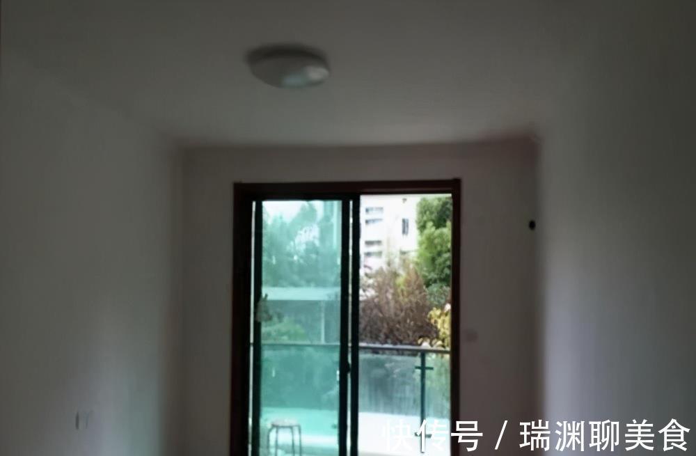 装修师傅|不要被装修师傅骗了,这样的墙面一定要他们重做,太烦人了