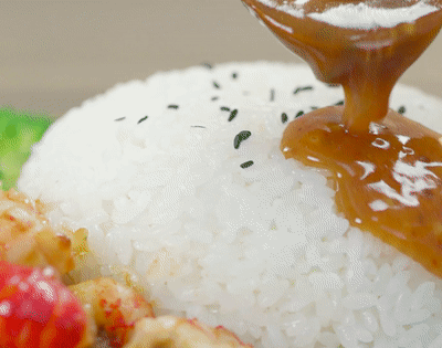 好吃|当小龙虾遇上盖浇饭，好吃到盘子都舔干净了！——小龙虾盖浇饭