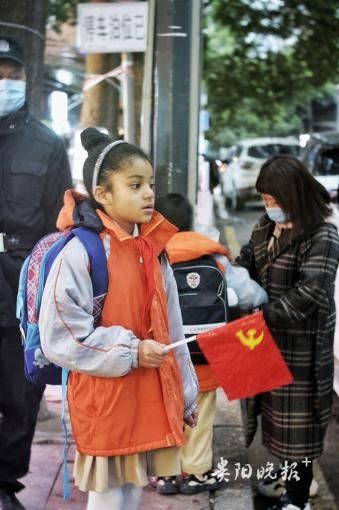 “神兽归笼”！直击贵阳开学首日