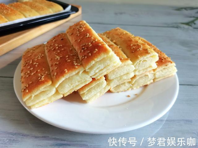 好吃|又酥又软又香的饼子，做法就是这样简单，丈夫连夸好吃