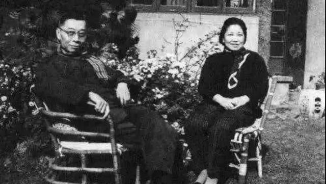 “钢琴诗人”傅聪去世,他从黑白琴键中“越狱”了