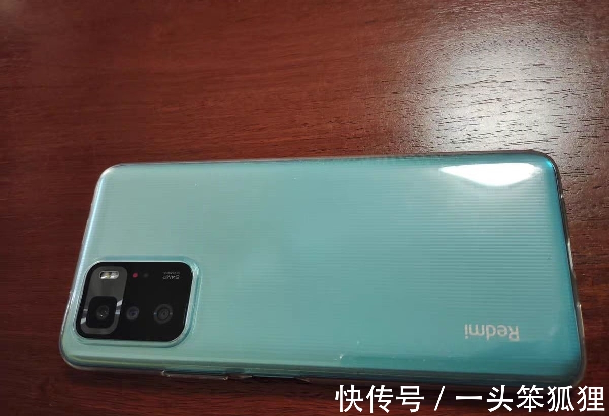 卢伟冰|上市一个月跌至1449元,跑分68万+5000mAh,67W快充手机售价亲民