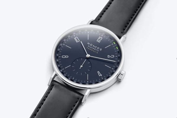 去表展戴百达翡丽合适吗？日常生活中的戴表指南来了