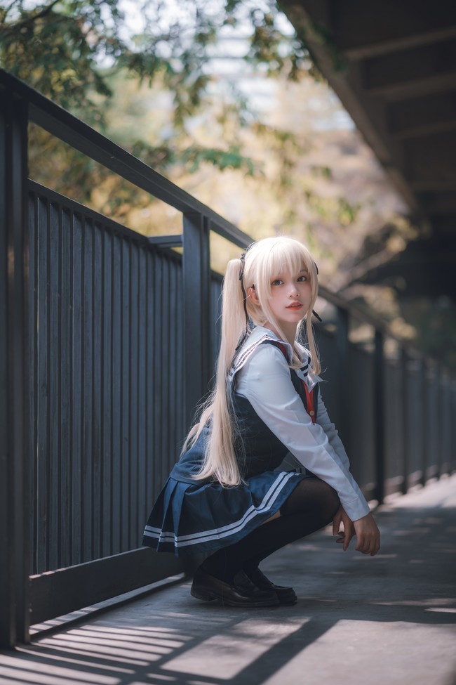 作画|cos:认真作画的英梨梨,被努力吸引到