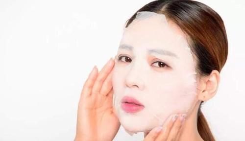 脸部|女人不管多大年纪,敷面膜都要牢记这5不要,尤其第1个,太伤脸