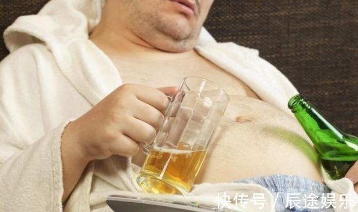 胃癌|终于发现短命“内幕”,50岁后,趁早远离4件事,长寿与你交朋友