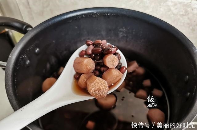 夏天不能光喝绿豆汤,流汗多要喝它,补充钾元素,健康又好喝