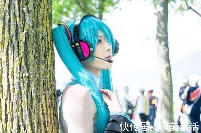 晒伤|日本宅男COS初音被严重晒伤,去年的教训只记得一半的下场