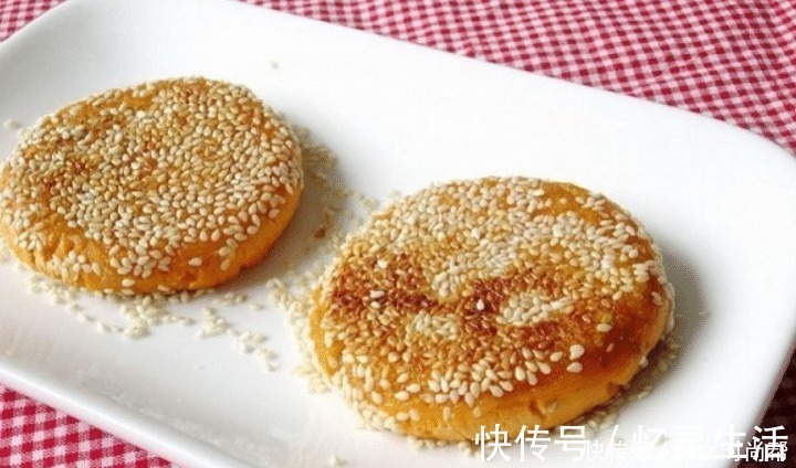 小饼|做糯米饼时，不要只加糯米粉，多加点它，香甜软糯不粘牙，特好吃