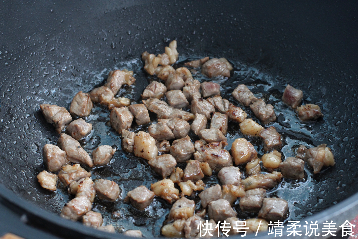 自制美味诱人的大披萨,瀑布拉丝老过瘾了,比必胜客里的还好吃!