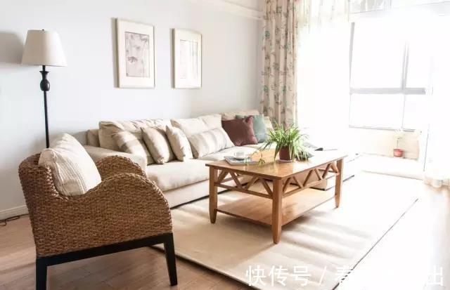 厨房|100㎡没厨房?原木风隐形门暗涵玄机,放眼一看清新又温馨