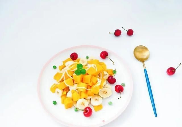 减肥瘦身吃什么送你8道清爽减脂沙拉,边吃边瘦不是梦哦