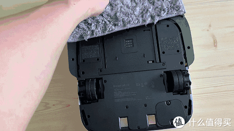 轻松家居清洁 篇四：究竟谁擦地擦的更干净？iRobot擦地机器人m6体验惊魂记