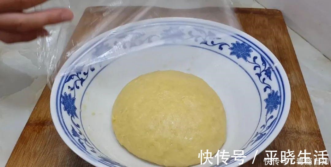 馒头|面粉别炸油条,不发面不用拷,外皮焦脆又香甜,比麻团面包都好吃